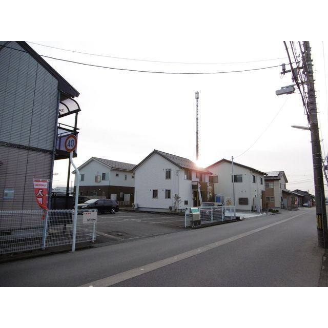 近くに施設あり