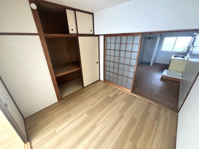ベッドルーム