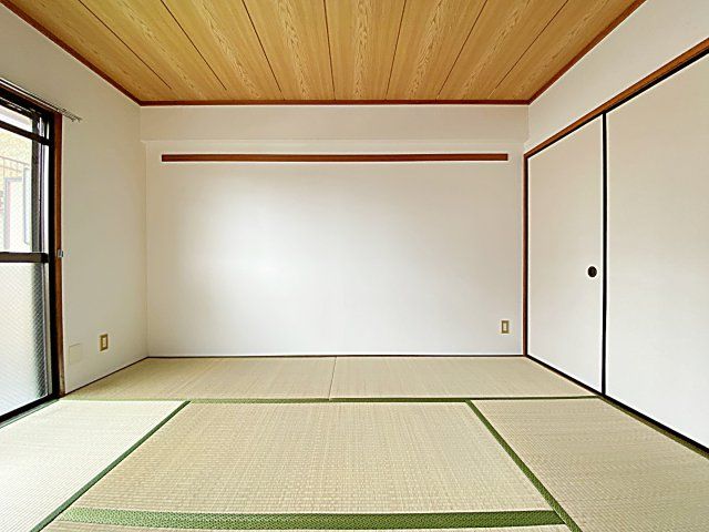 ベッドルーム