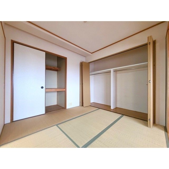 ベッドルーム