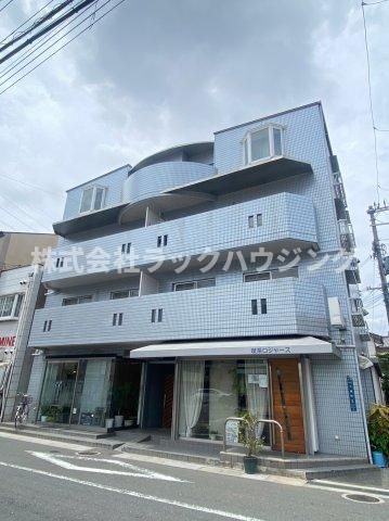 ロジャースガーデンの外観画像