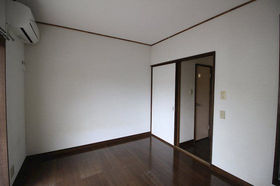 ベッドルーム