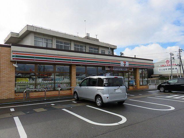 セブンイレブンまで450m