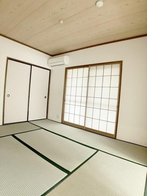 ベッドルーム