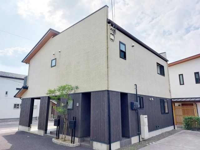 リューレント・ヴィラ聡 D・E・F・G号室の外観画像