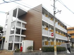 レオパレスフリーダムの外観画像