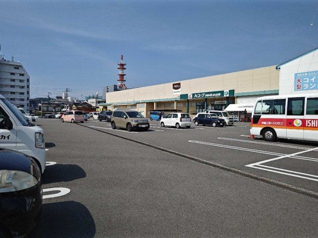 近くに施設あり