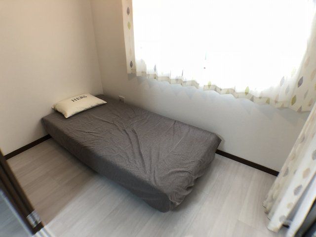 ベッドルーム