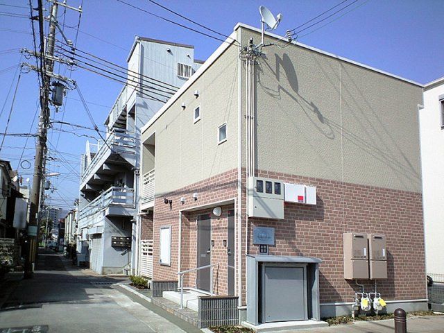 レオネクストアンビエンテ 川村の外観画像