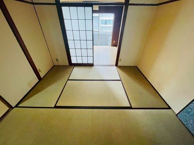 ベッドルーム