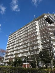 アパルトマン北千里の外観画像