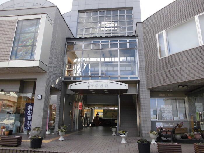 近くに施設あり