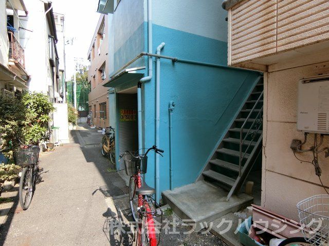 近くに施設あり