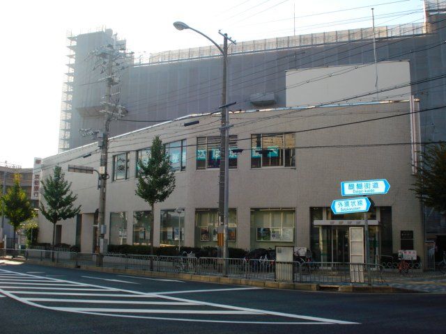 近くに施設あり