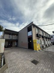 レオパレスリバーサイド コートの外観画像