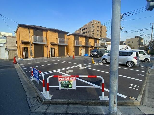 メゾン八千代 東棟の外観画像