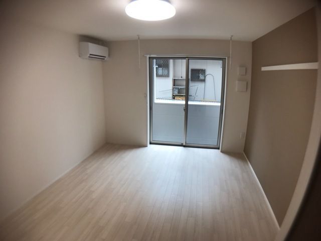 ベッドルーム