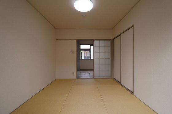 ベッドルーム