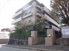 ヒルクレスト・ランターネ寺塚の外観画像