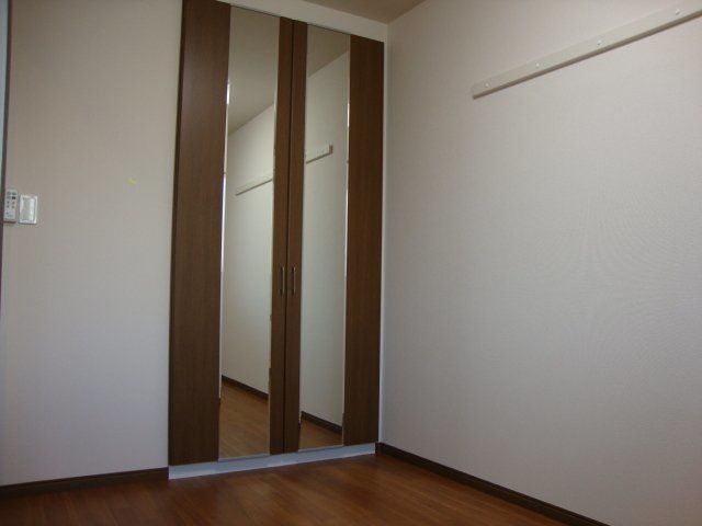 ベッドルーム
