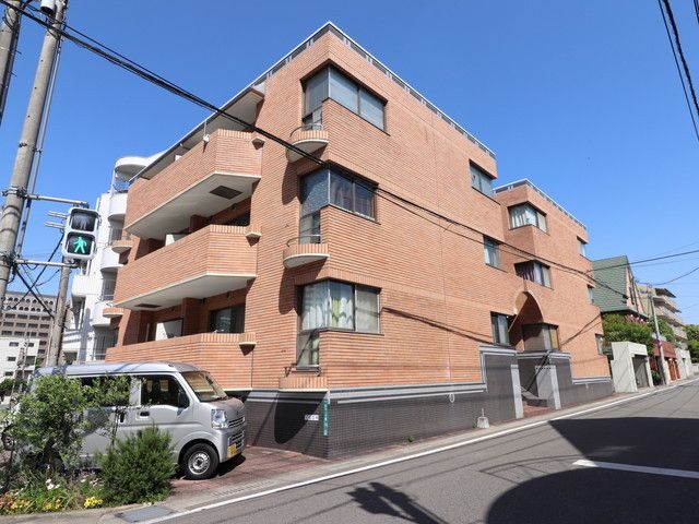 エバシオン平尾の外観画像