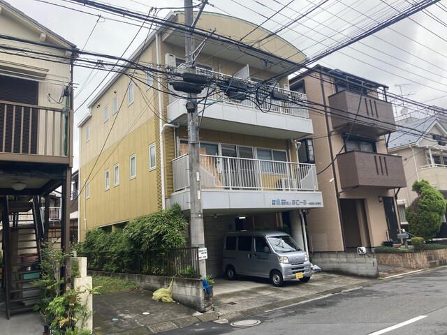 あこーるビルの外観画像