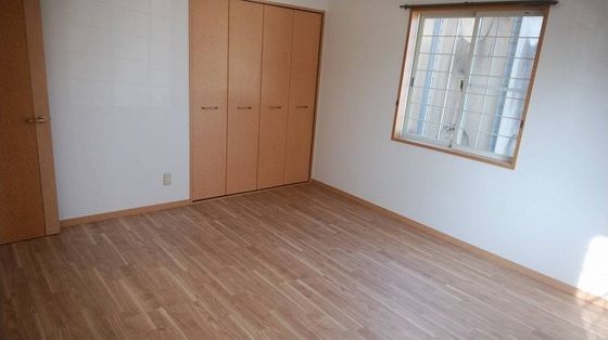 ベッドルーム