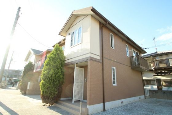 ウィングス緑井 E棟の外観画像