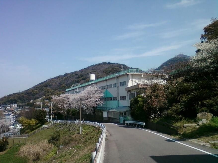 黒畑小学校(400m)