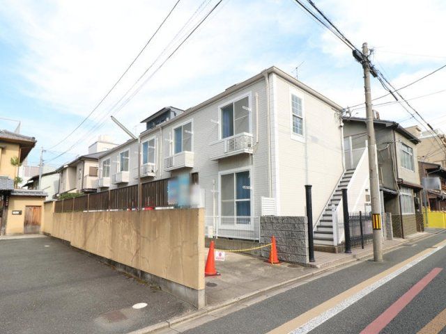 レオパレスナカイの外観画像