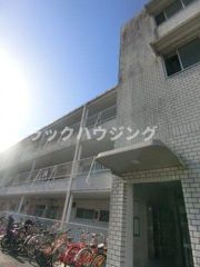 メゾン忍ケ丘の外観画像