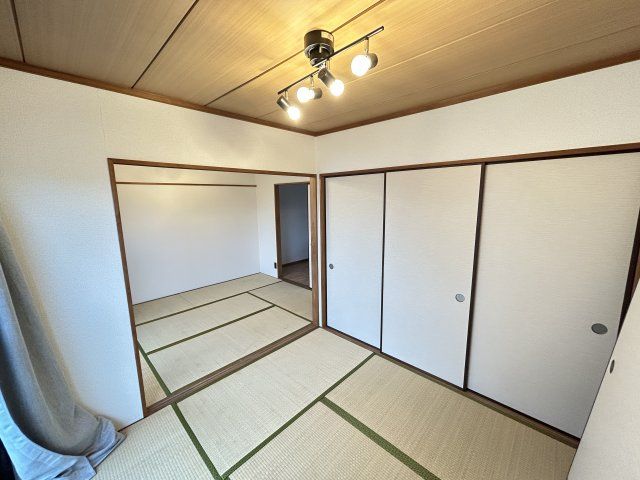 ベッドルーム