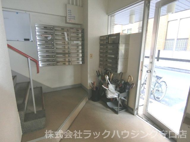 ロビー