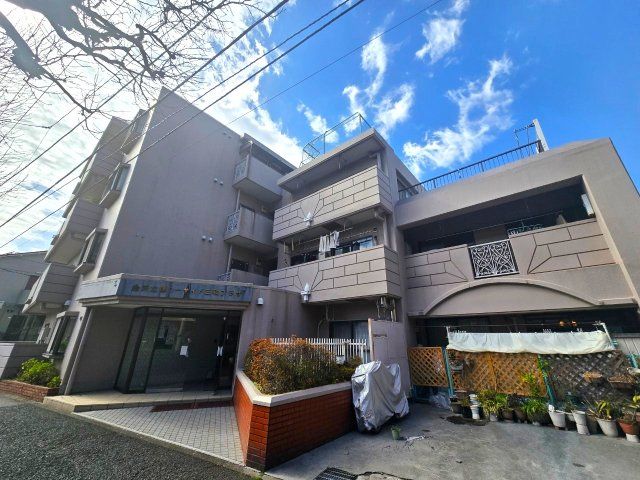 金沢文庫シーサイド三和プラザの外観画像