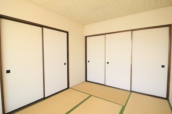 ベッドルーム