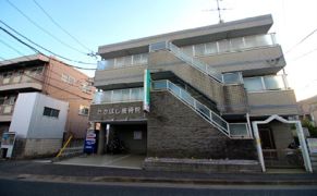 第三パールハイツの外観画像