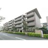 ラポール中川の外観