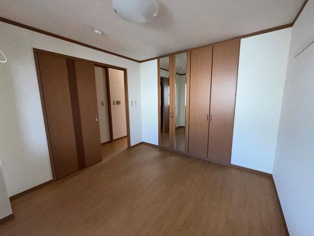 ベッドルーム