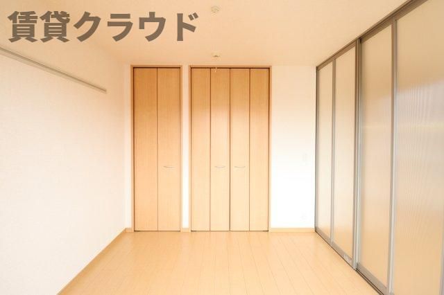 ベッドルーム