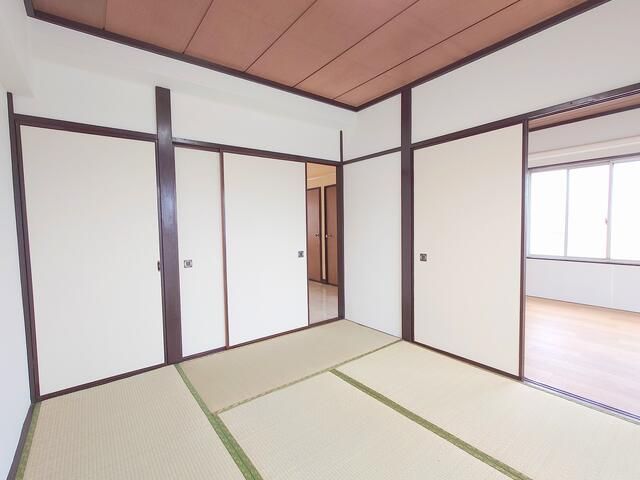 ベッドルーム