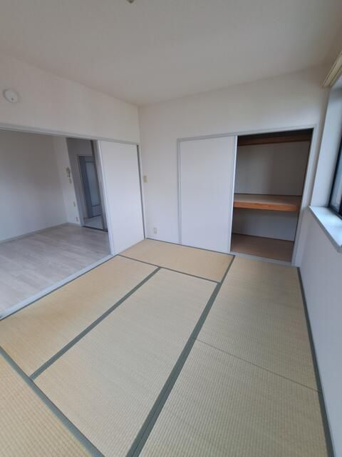 ベッドルーム