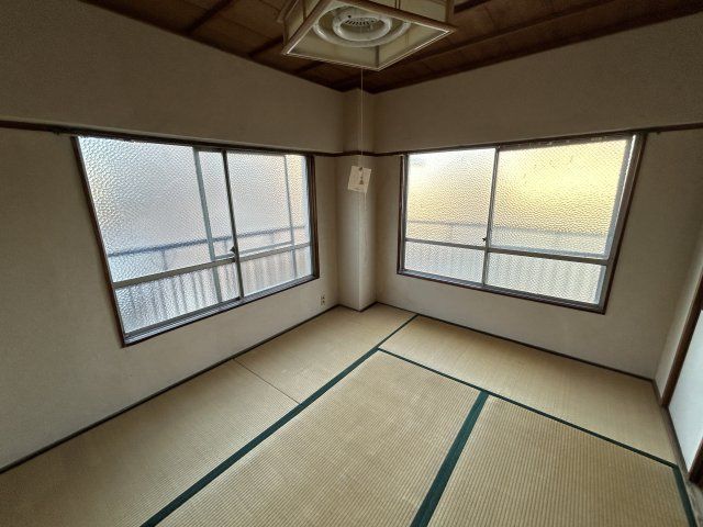 ベッドルーム