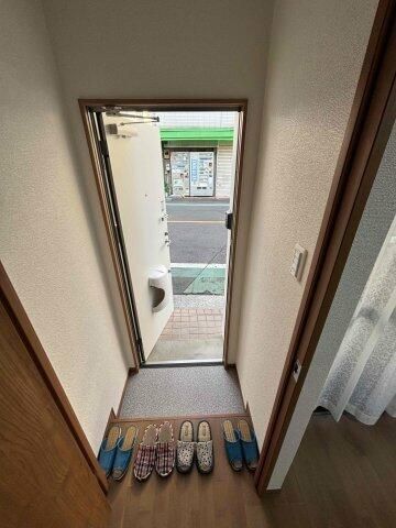 玄関