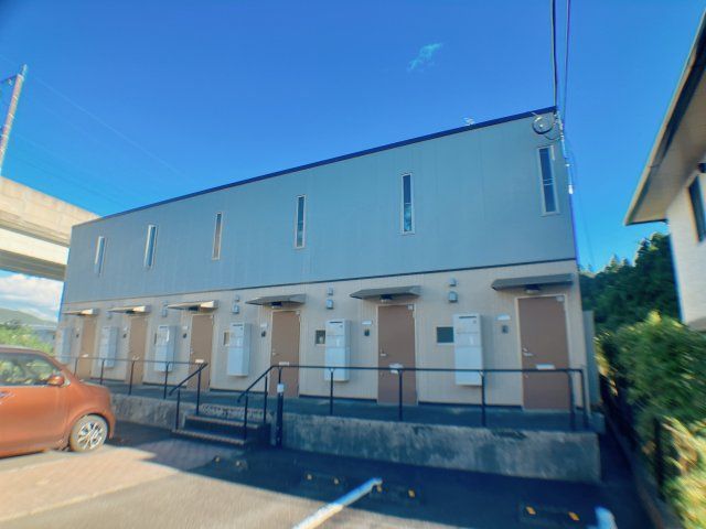 リースランドフォレスト A棟の外観画像