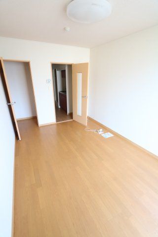 ベッドルーム