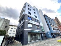プラーシュ本山の外観画像