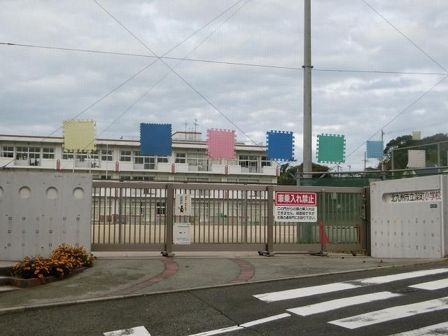深町小学校(510m)