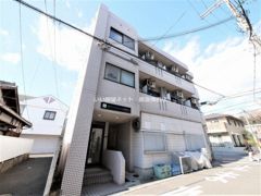 アパートメントSUITAの外観画像
