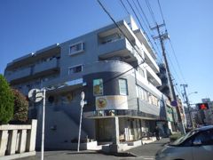 アセット市川の外観画像