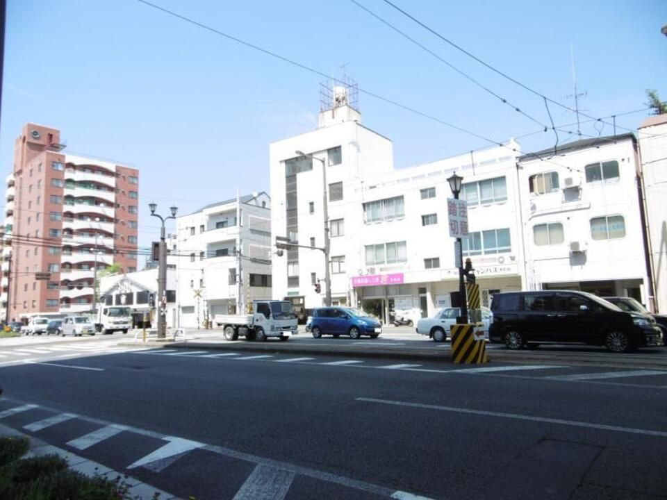 近くに施設あり
